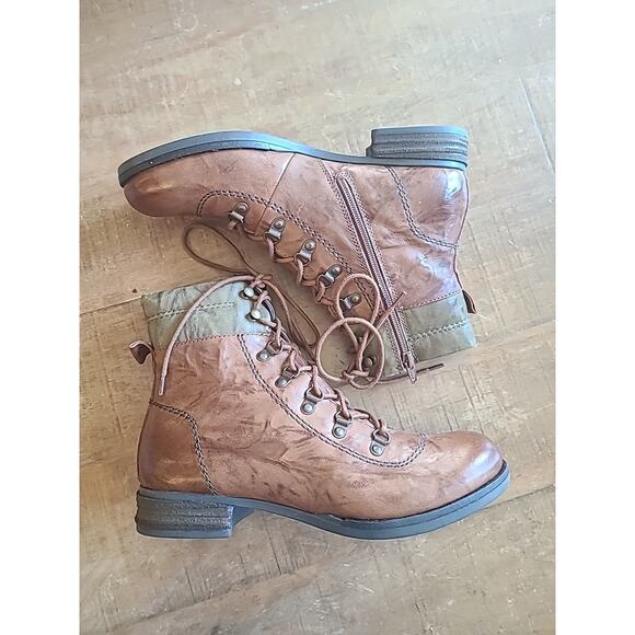 Josef Seibel Women's Sanja 09 Leather Combat Ankle Boot Cognac Brown Green EU 41 - Picture 3 of 12